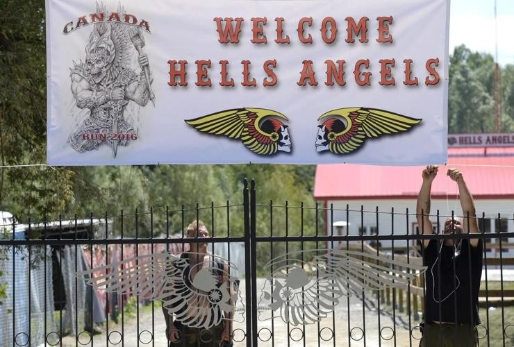 Click image for larger version  Name:	Hells Angels hitman moans.jpg Views:	0 Size:	108.6 KB ID:	449